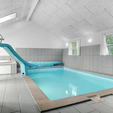 Semesterbostad Lovely In Idestrup With Sauna